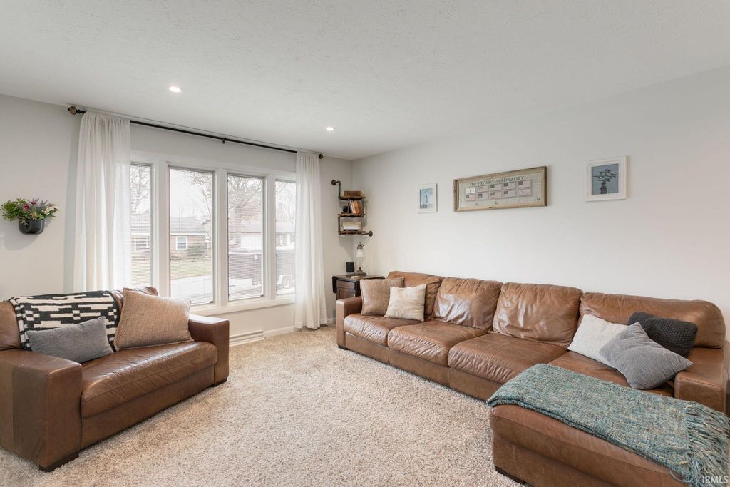 Photo of 5305 Monticello Court, South Bend, IN 46614 (MLS # 202547782)