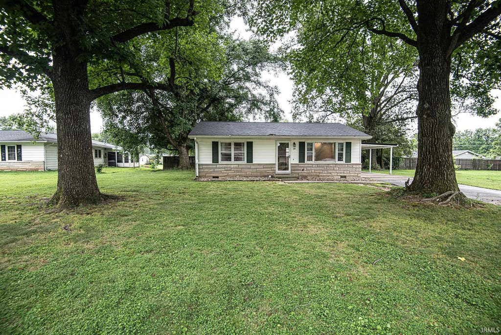 Photo of 119 Bentley Road, Vincennes, IN 47591 (MLS # 202631303)