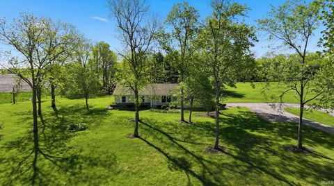 Tiny photo for 7950 E State Rd 205, Churubusco, IN 46723 (MLS # 202618641)