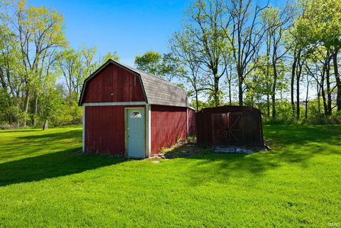 Tiny photo for 7950 E State Rd 205, Churubusco, IN 46723 (MLS # 202618641)