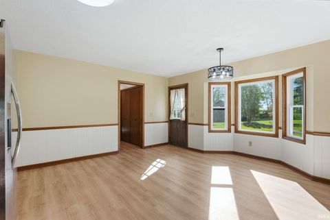 Tiny photo for 7950 E State Rd 205, Churubusco, IN 46723 (MLS # 202618641)