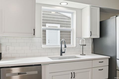 Tiny photo for 1017 S 4th Street, Lafayette, IN 47905 (MLS # 202545378)