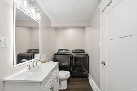 Tiny photo for 1017 S 4th Street, Lafayette, IN 47905 (MLS # 202545378)