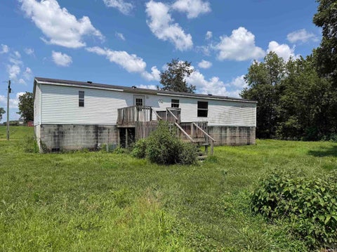 Tiny photo for 923 N Walnut Street, Grandview, IN 47615 (MLS # 202631144)