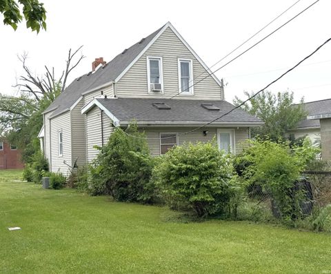 Tiny photo for 1016 Henning Avenue, Evansville, IN 47714 (MLS # 202604706)