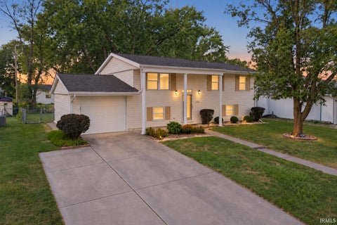 Tiny photo for 2225 Pebble Beach Drive, Kokomo, IN 46902 (MLS # 202638461)