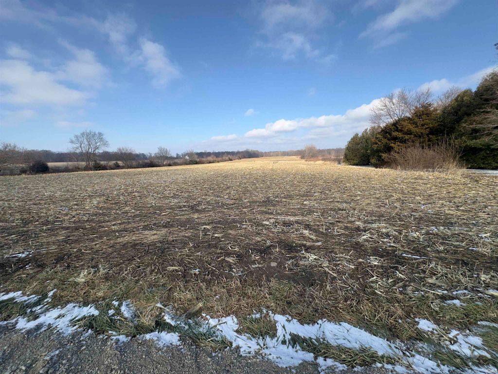Photo of 0 W 300 S Road, Hartford City, IN 47348 (MLS # 202549305)