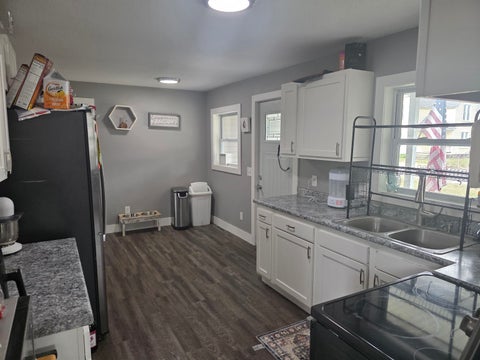 Tiny photo for 108 E Hardy Street, Fremont, IN 46737 (MLS # 202629602)