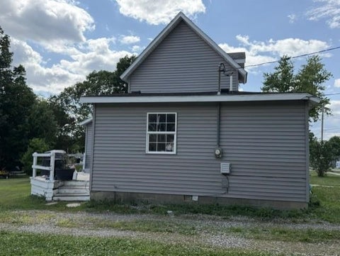 Tiny photo for 108 E Hardy Street, Fremont, IN 46737 (MLS # 202629602)