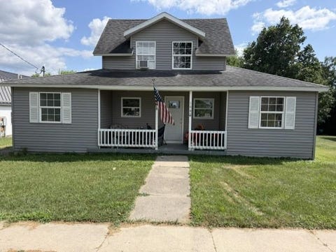 Photo of 108 E Hardy Street, Fremont, IN 46737 (MLS # 202629602)
