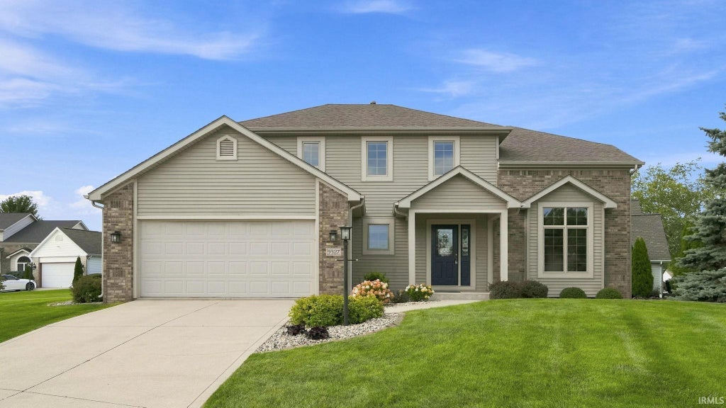 Photo of 9327 Sugar Hill Drive, Fort Wayne, IN 46835 (MLS # 202634583)