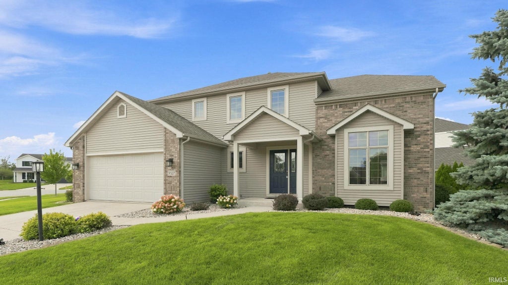 Photo of 9327 Sugar Hill Drive, Fort Wayne, IN 46835 (MLS # 202634583)