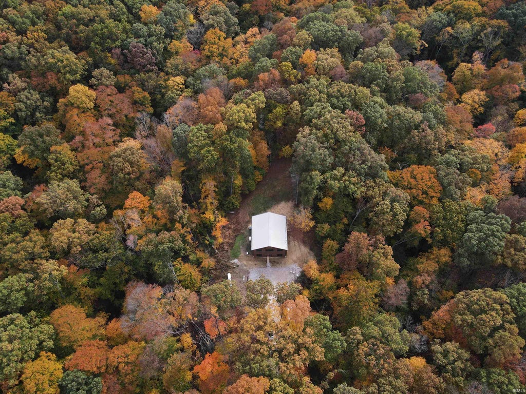Photo of 475 Wychwood Drive, Nashville, IN 47448 (MLS # 202644923)