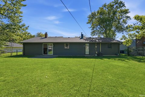 Tiny photo for 5001 Firwood Drive, Fort Wayne, IN 46835 (MLS # 202618676)