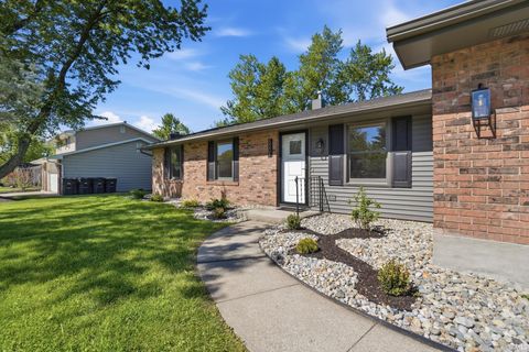 Tiny photo for 5001 Firwood Drive, Fort Wayne, IN 46835 (MLS # 202618676)