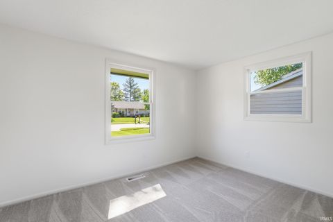 Tiny photo for 5001 Firwood Drive, Fort Wayne, IN 46835 (MLS # 202618676)