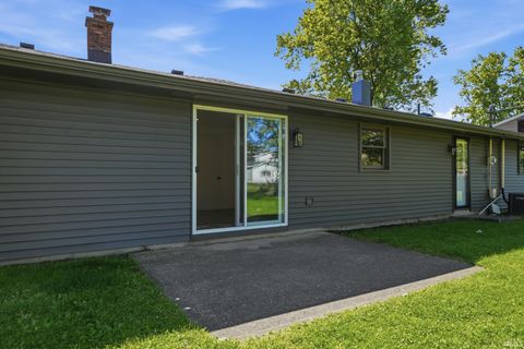 Tiny photo for 5001 Firwood Drive, Fort Wayne, IN 46835 (MLS # 202618676)
