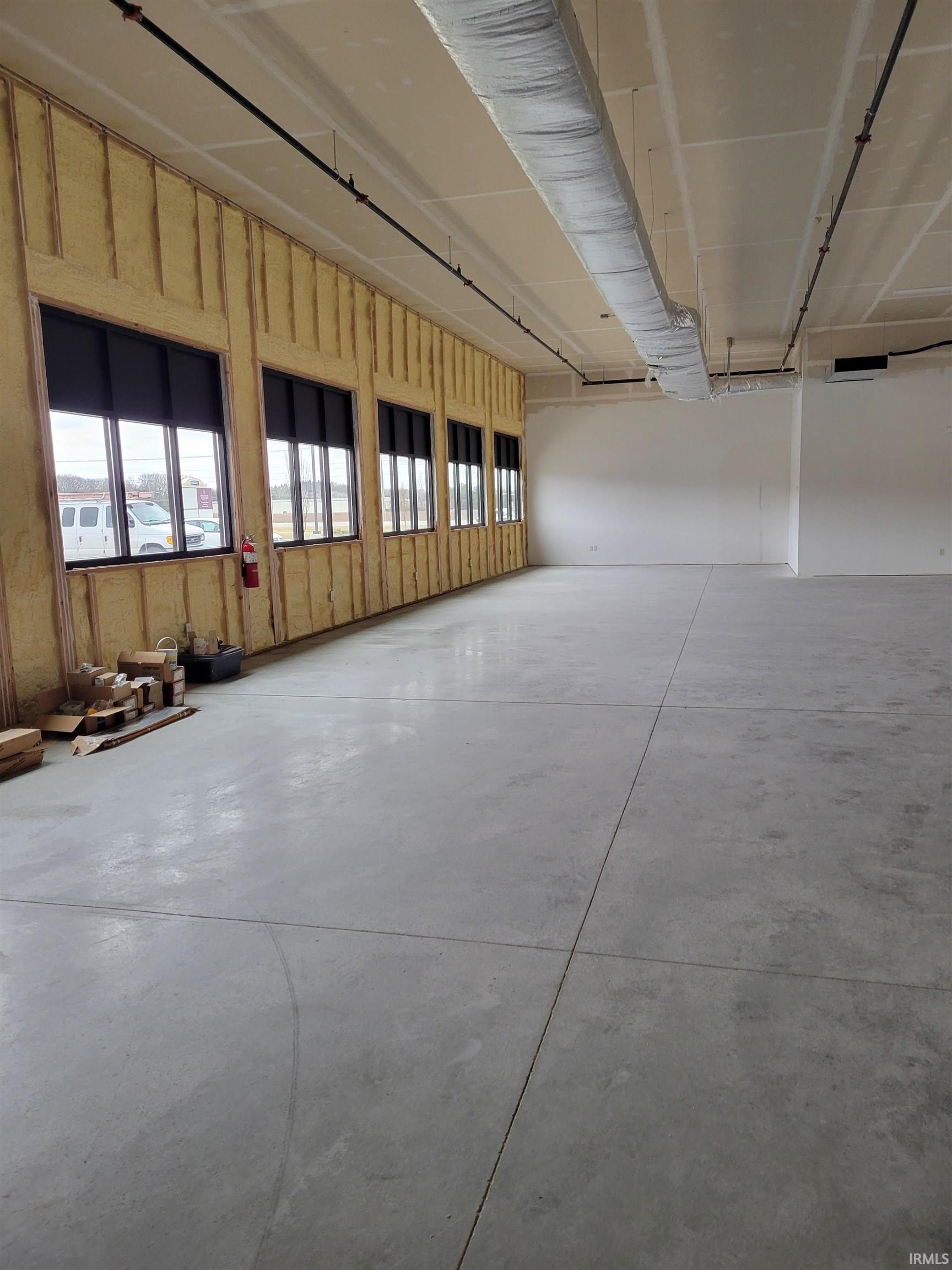 Elkhart, Indiana 46516, United States, ,Commercial,Active,74510