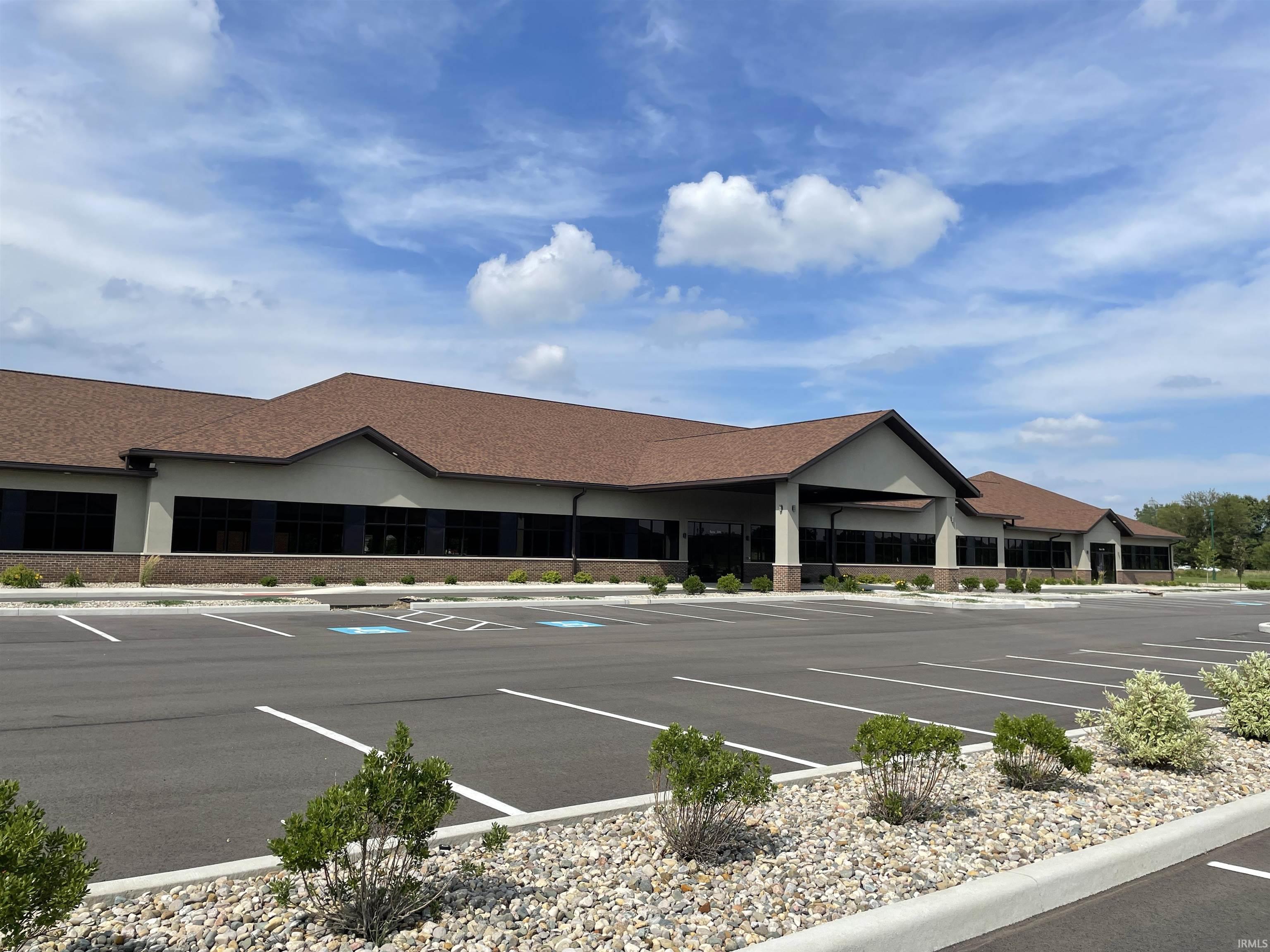 Elkhart, Indiana 46516, United States, ,Commercial,Active,74510