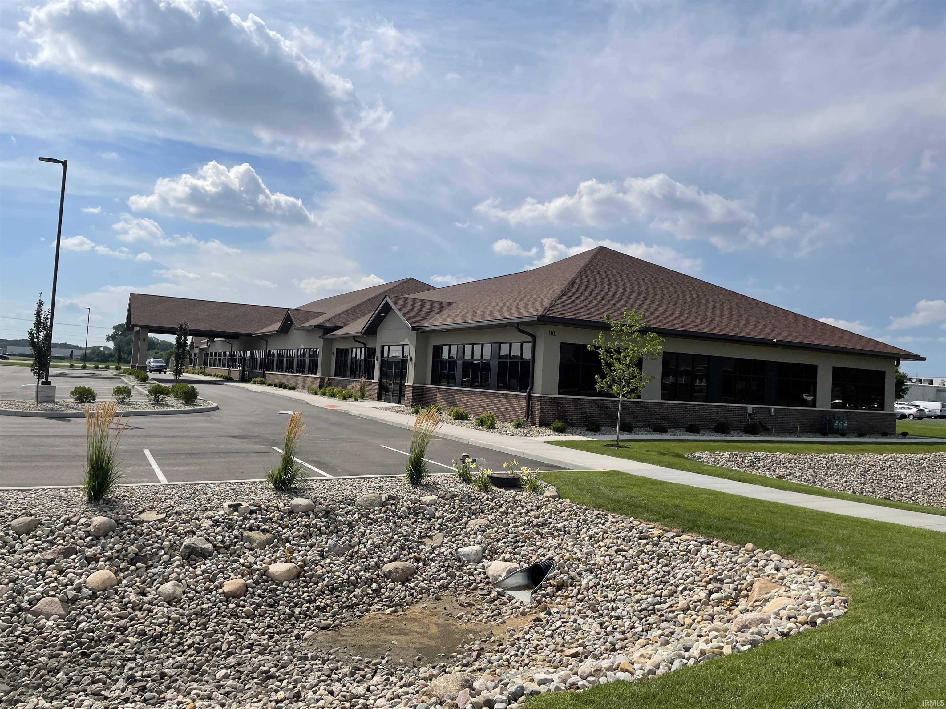 Elkhart, Indiana 46516, United States, ,Commercial,Active,74510