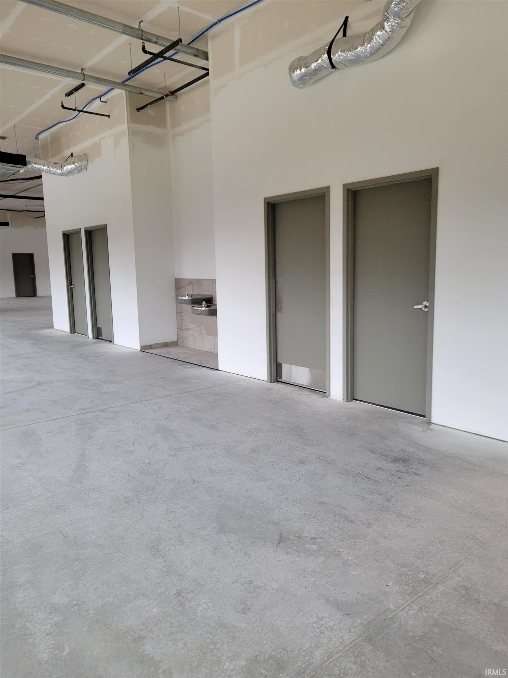 Elkhart, Indiana 46516, United States, ,Commercial,Active,74510