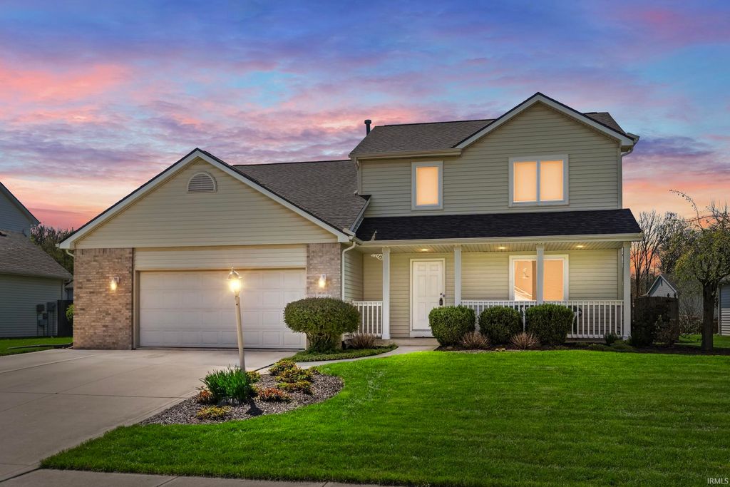 Photo of 933 Braymer Trail, Fort Wayne, IN 46845 (MLS # 202614249)