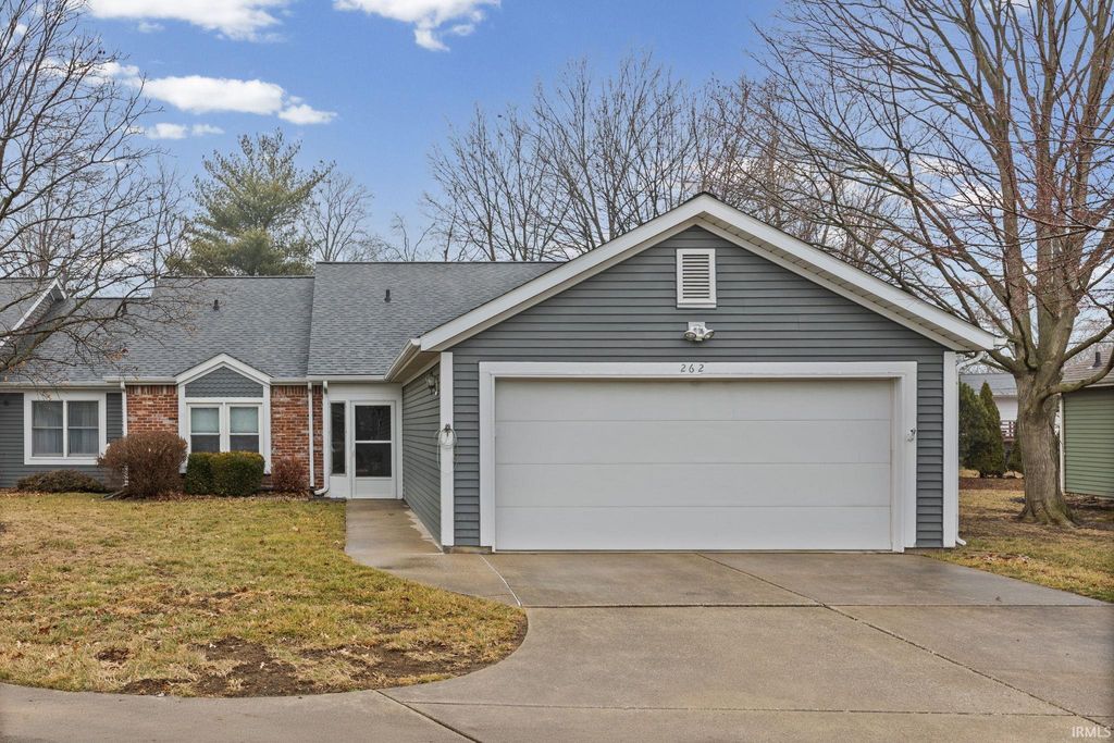 Photo of 262 Westview Circle, West Lafayette, IN 47906 (MLS # 202606918)