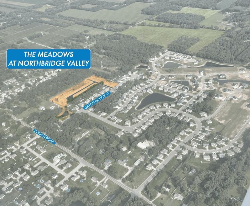 Photo of 11508 New Trails Drive #17, Osceola, IN 46561 (MLS # 202602077)