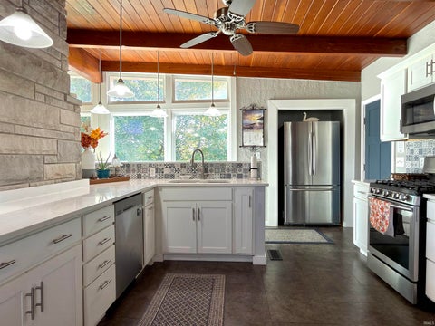 Tiny photo for 2239 S Hillcrest Drive, Peru, IN 46970 (MLS # 202643672)