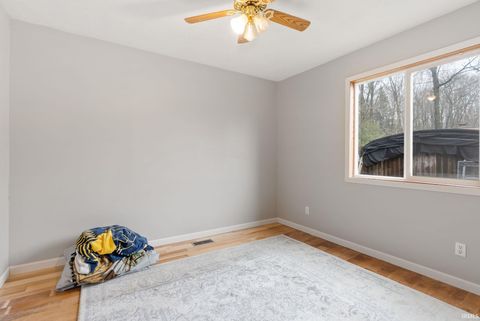 Tiny photo for 6907 E South Barbee Drive, Pierceton, IN 46562 (MLS # 202611366)