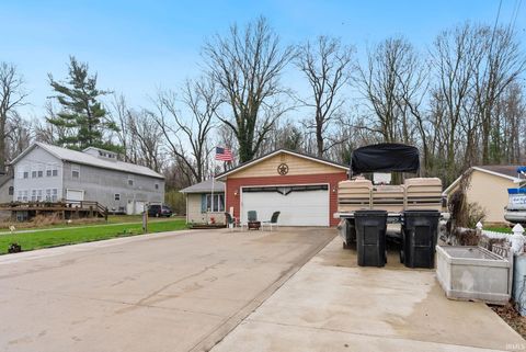 Tiny photo for 6907 E South Barbee Drive, Pierceton, IN 46562 (MLS # 202611366)