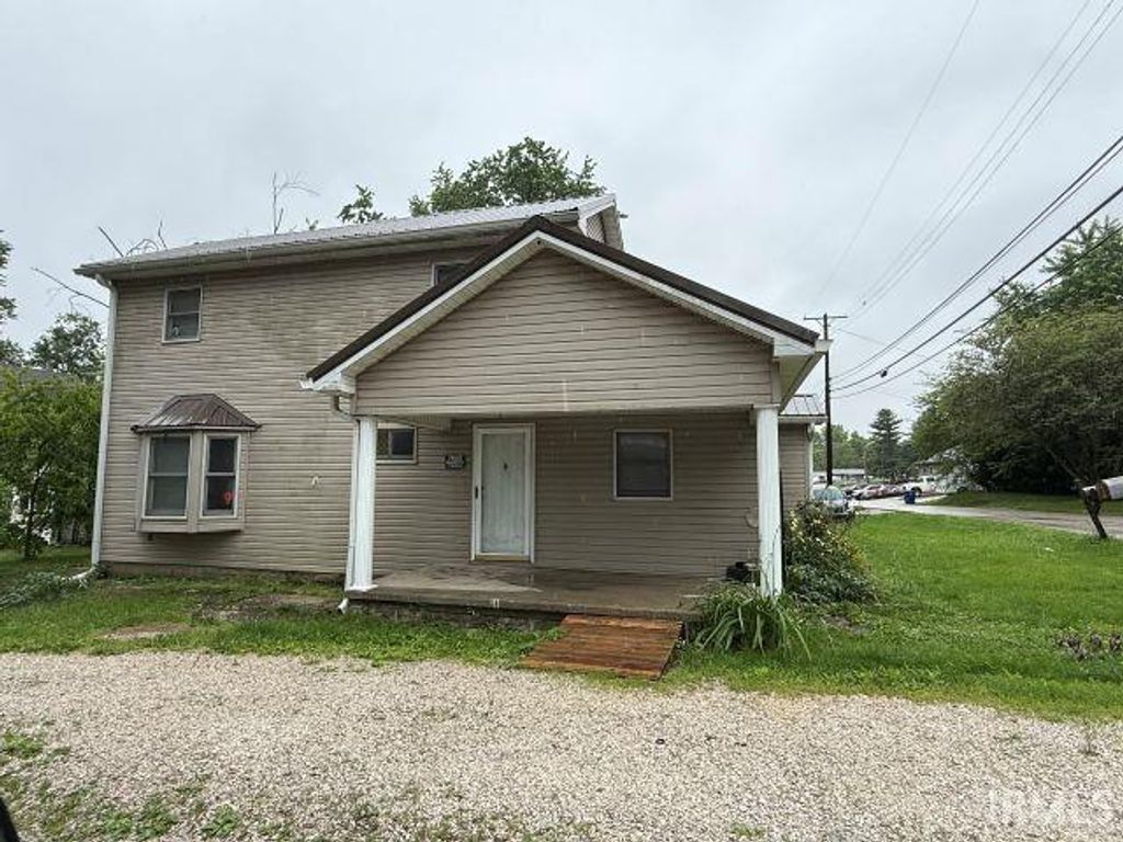 Photo of 972 Newby Street, Mitchell, IN 47446 (MLS # 202619561)