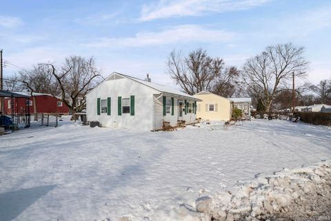 Tiny photo for 2645 Midlex Court, Lafayette, IN 47904 (MLS # 202547889)