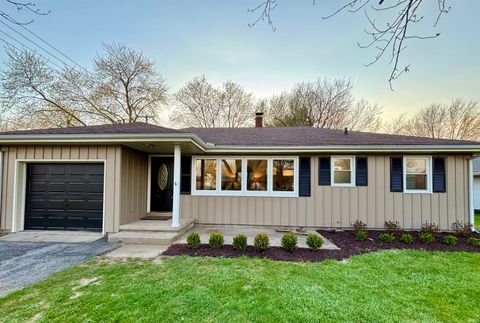 Tiny photo for 104 Mohawk Drive, Flora, IN 46929 (MLS # 202612430)