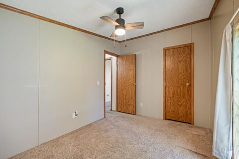 Tiny photo for 919 E Sheridan Street, Warsaw, IN 46580 (MLS # 202618711)