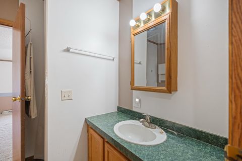 Tiny photo for 919 E Sheridan Street, Warsaw, IN 46580 (MLS # 202618711)