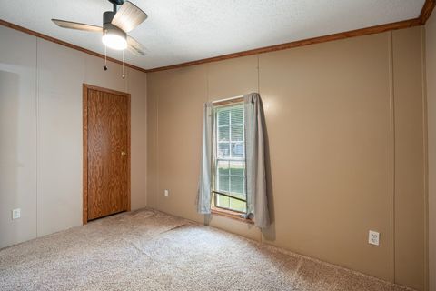 Tiny photo for 919 E Sheridan Street, Warsaw, IN 46580 (MLS # 202618711)