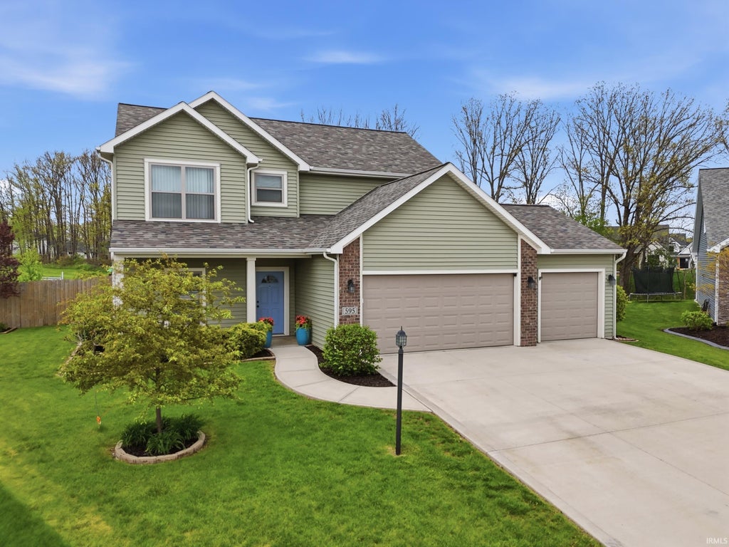 Photo of 595 HIGHFIELDS Cove, Fort Wayne, IN 46845 (MLS # 202636234)