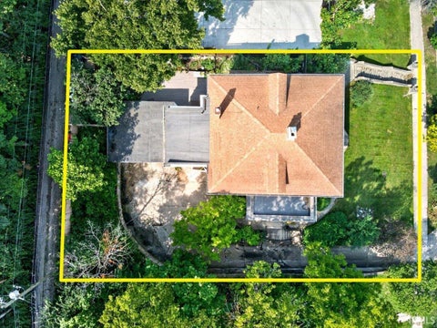 Tiny photo for 1311 Columbia Street, Lafayette, IN 47901 (MLS # 202633381)
