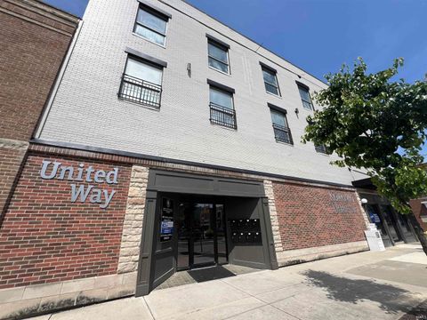 Photo of 123 N Buckeye Street #Suite F, Kokomo, IN 46901 (MLS # 202508034) Photo of 123 N Buckeye Street #Suite F, Kokomo, IN 46901 (MLS # 202508034)