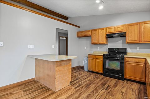 Tiny photo for 107 W 4th Street, Reynolds, IN 47980 (MLS # 202613088)