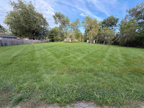 Tiny photo for 5318 Ruann Drive, Fort Wayne, IN 46835 (MLS # 202638886)