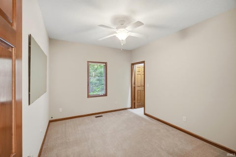 Tiny photo for 2700 W State Road 14, Columbia City, IN 46725 (MLS # 202643618)