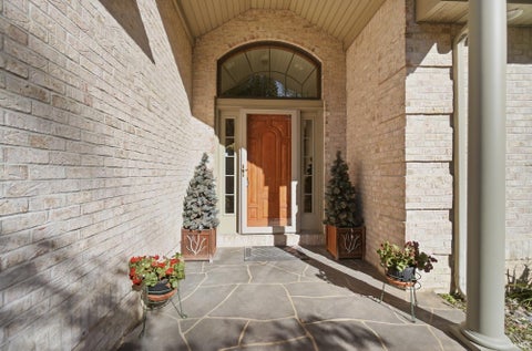 Tiny photo for 2700 W State Road 14, Columbia City, IN 46725 (MLS # 202643618)