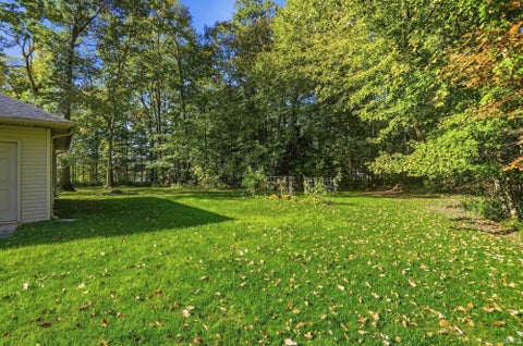 Tiny photo for 2700 W State Road 14, Columbia City, IN 46725 (MLS # 202643618)