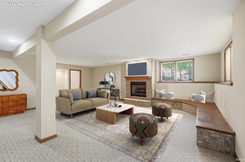 Tiny photo for 2700 W State Road 14, Columbia City, IN 46725 (MLS # 202643618)