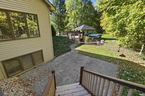 Tiny photo for 2700 W State Road 14, Columbia City, IN 46725 (MLS # 202643618)