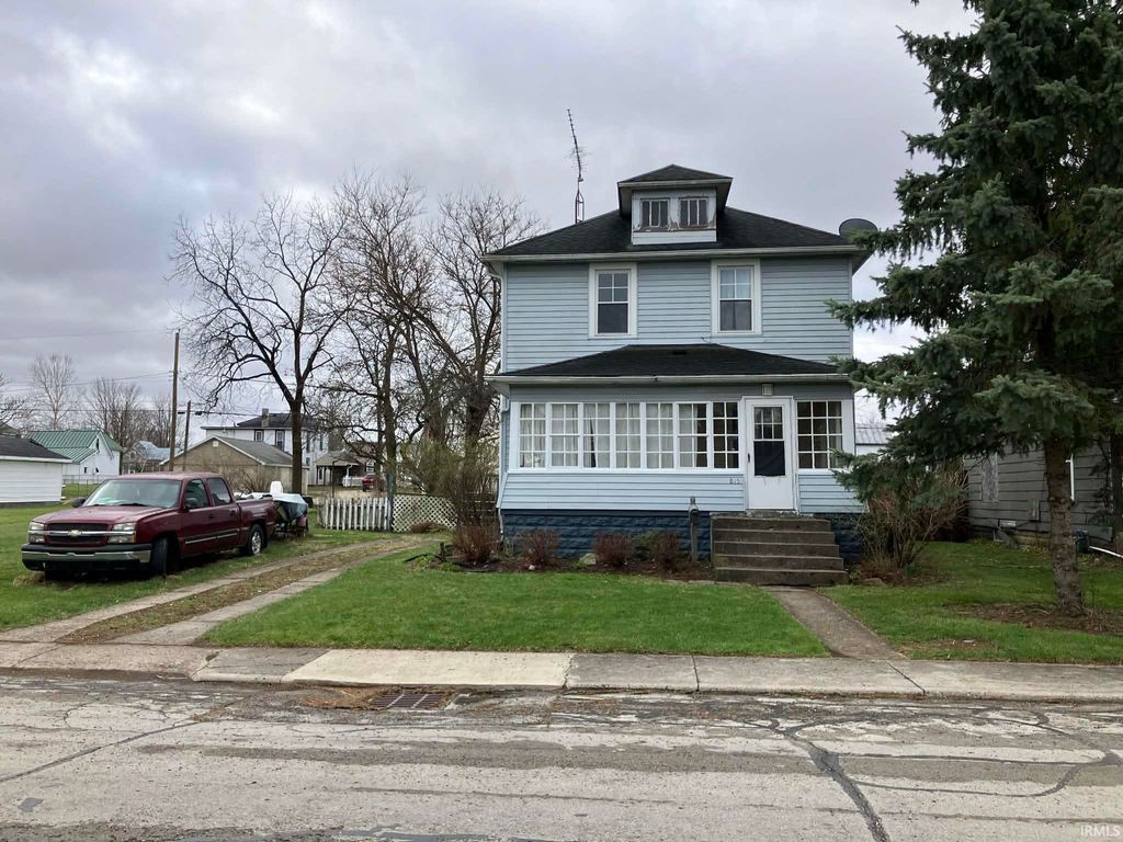 Photo of 815 W Elm Street, Union City, IN 47390 (MLS # 202609660)