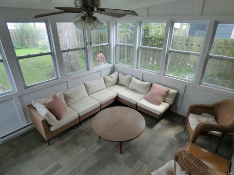 Tiny photo for 1110 N Saint Joseph Street, South Bend, IN 46617 (MLS # 202638845)