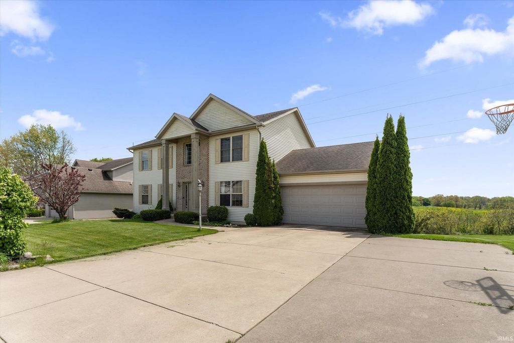 Photo of 25860 Running Creek Drive, South Bend, IN 46628 (MLS # 202541104)
